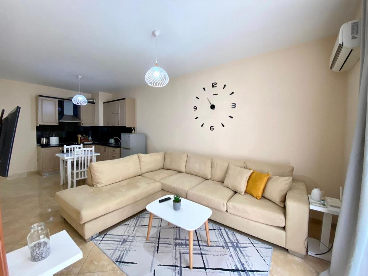 Chlo Apartment 2 Тирана Екстериор снимка