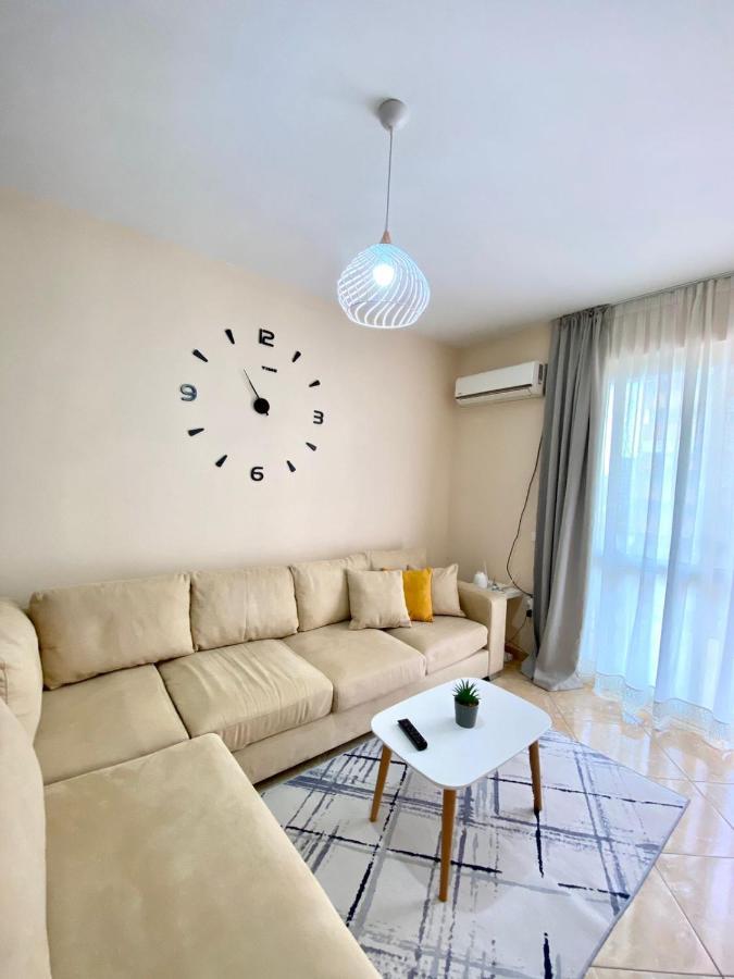 Chlo Apartment 2 Тирана Екстериор снимка