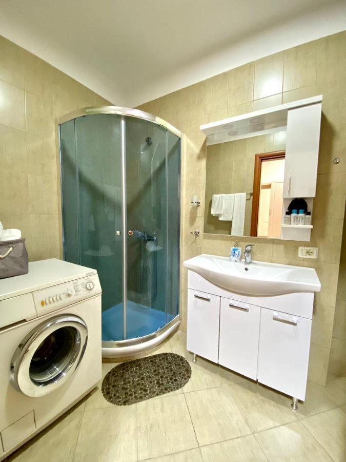 Chlo Apartment 2 Тирана Екстериор снимка