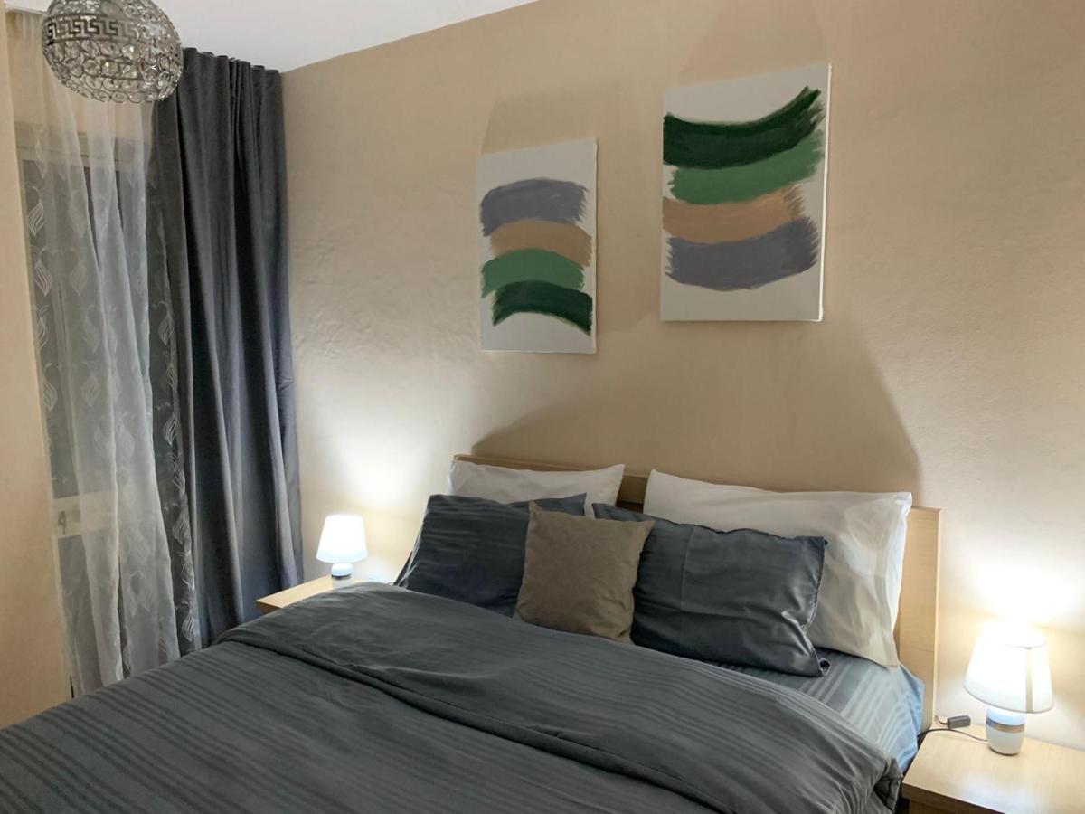 Chlo Apartment 2 Тирана Екстериор снимка